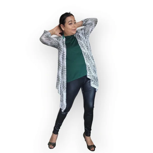 Chic Zebra Pattern Drape Cardigan - Picture 12 of 13